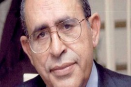 عزالدين المناصرة... شاعر الإلياذة الفلسطينية - سيرته في سطور