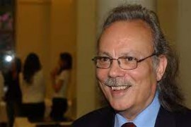 ثماني سنوات على رحيل أنسي الحاج.. الجمال خلاصنا!