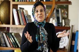 أسماء المرابط محاربة شرسة يبعدها الإسلاميون ليهيمنوا على العقول