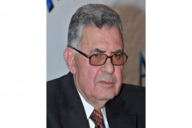عن بنت جبيل وشاعرها المؤرخ ابراهيم بيضون