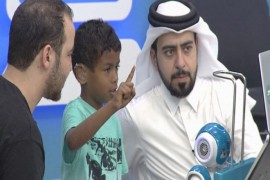 محمد الجفيري مطور التعليم بلغة الإشارة