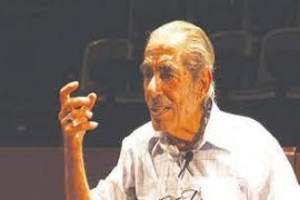 المسرح اللبناني يتذكر معلّمه الراحل في «مونو»: ريمون جبارة... «صانع الأحلام»